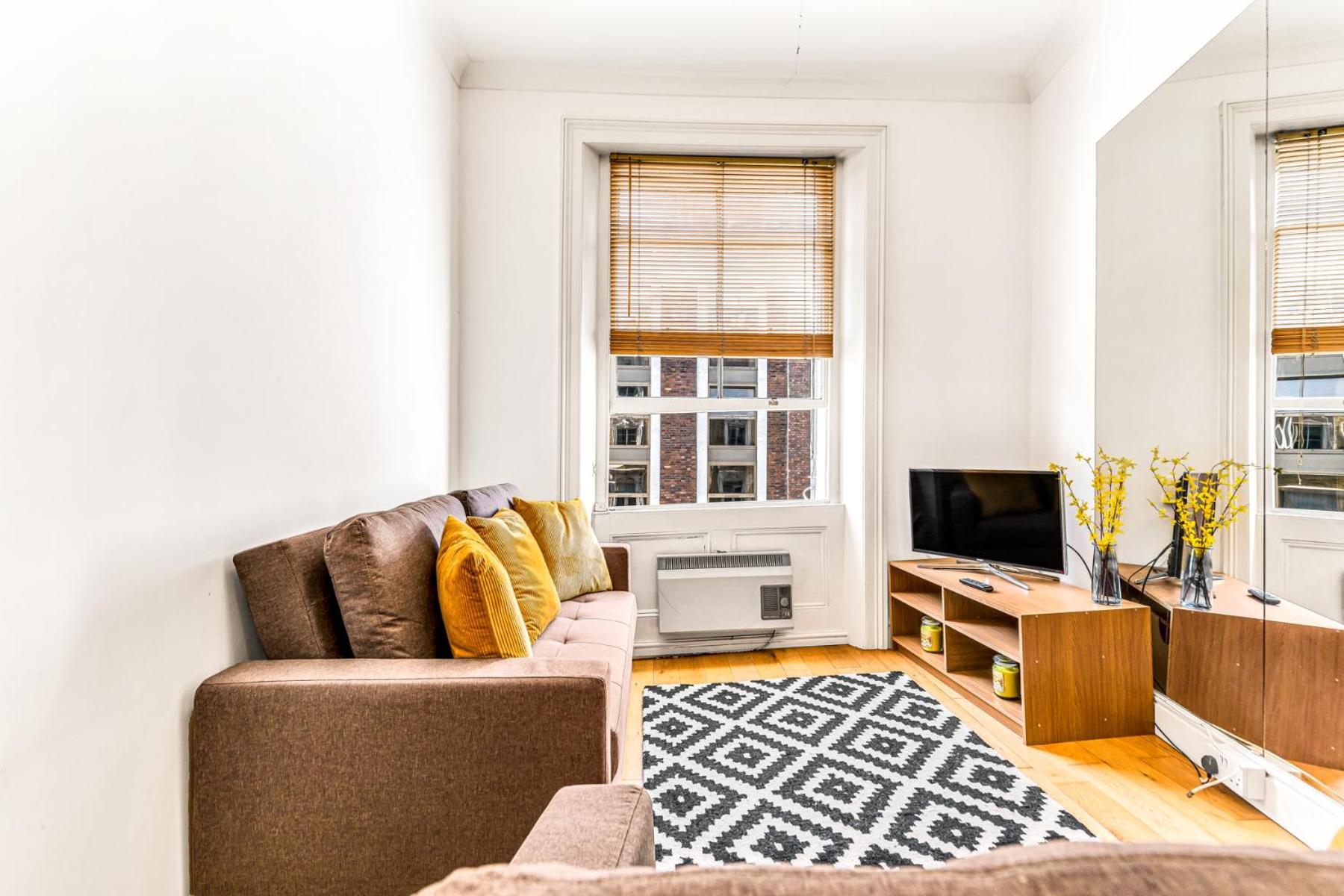 Luxstay2 Earls Court Apartment - Sleeps Up To 8 Лондон Екстериор снимка